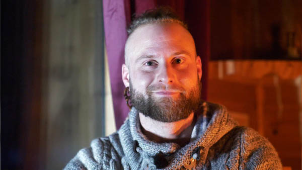 Dennis U. – Handwerker